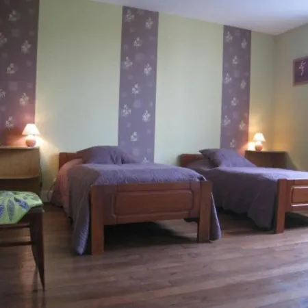 Maison Spacieuse Pres De Nancy Avec Jardin, Aire De Jeux, Et Equipements Bebe Complets - Fr-1-584-89 Haudonville
